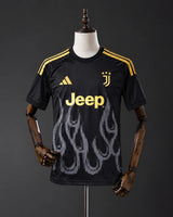 Juventus 2026/27 front mannequin view