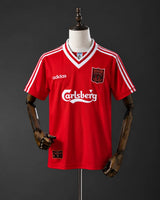 Liverpool 1995/96 front mannequin view