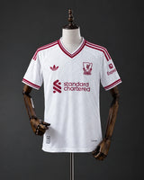 Liverpool 2026/27 front mannequin view