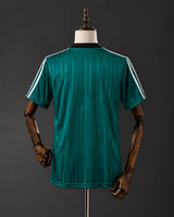 Liverpool 1995 back mannequin view