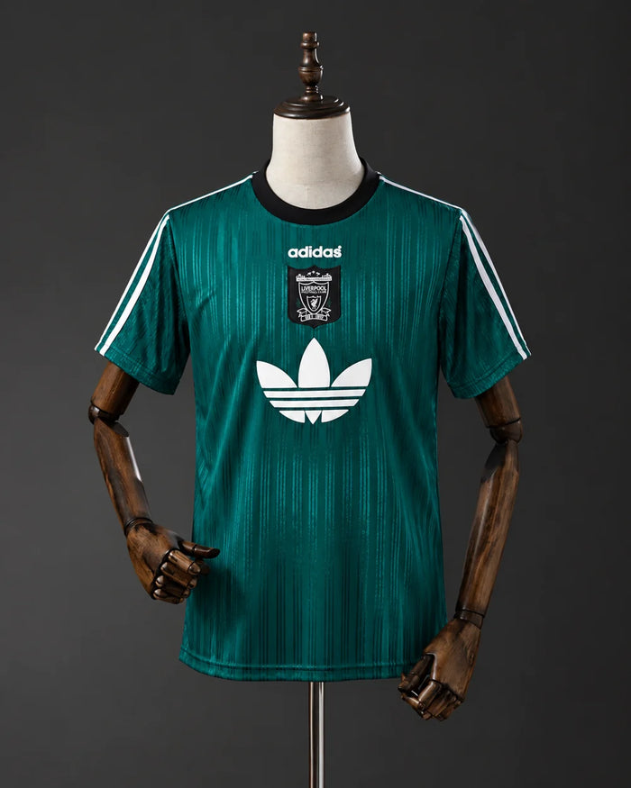 Liverpool FC 1995 High-Quality Retro Jersey