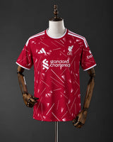 Liverpool 2026/27 front mannequin view
