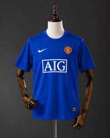 Manchester United 2007/08 front mannequin view