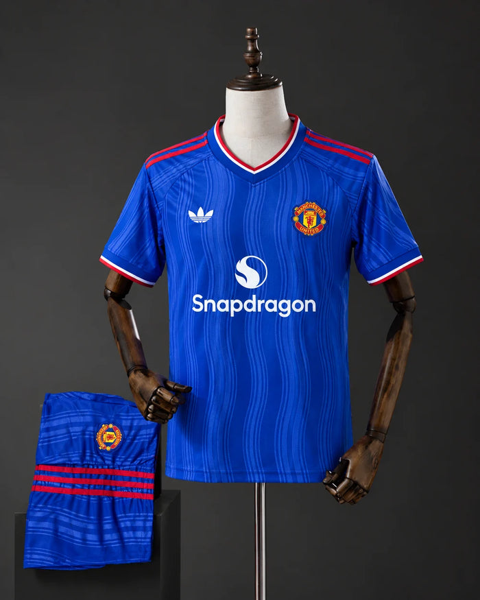 Manchester United Away Set 2026/27 – Half Sleeves