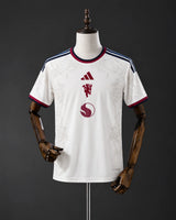 Manchester United 2026/27 front mannequin view