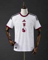 Manchester United 2026/27 front mannequin view