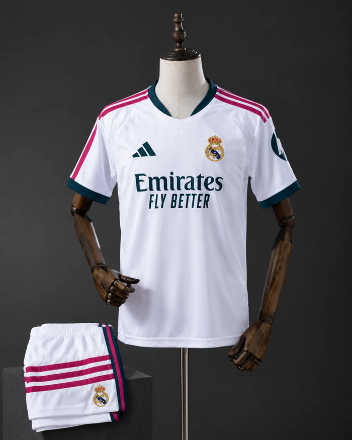 Real Madrid Home 2026/27 Football Jersey Set